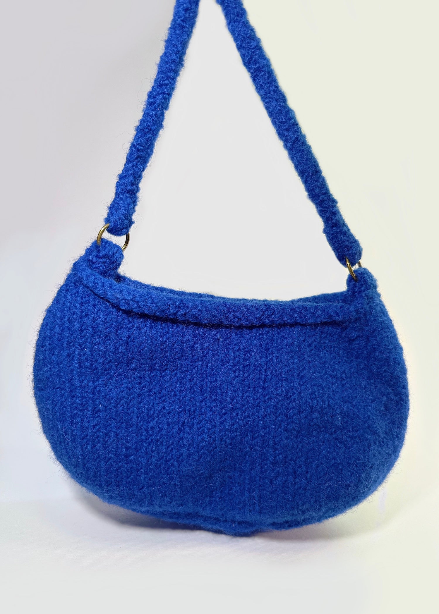 BLÅBÄRET - Axelväska